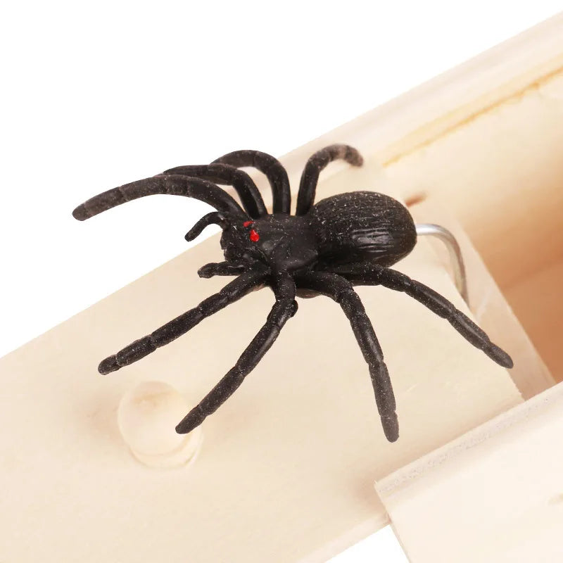 Simulation Spider With Wooden Box Kids Favors Tricky Prank Joke Toy.